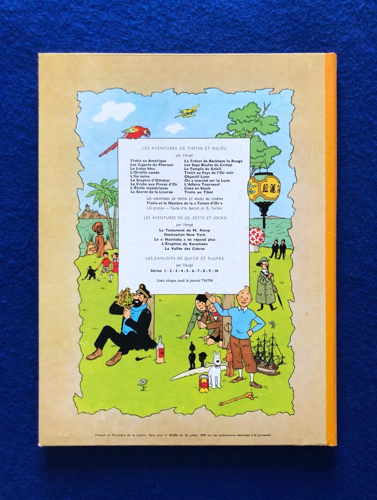 Réédition des 7 Boules de Cristal de 1963, 4ème plat B33, dos Jaune, Pages de garde bleu claire, Imprimé en Belgique. Les plats ont des couleurs très profondes, quasi neuf. Le dos jaune est parfaitement réguliers. Les coiffes sont parfaitement arrondies, proche du neuf. Les coins sont strictement piquants. La reliure est parfaite, bien ferme. Les pages de garde sont parfaites. Les pages intérieures sont proche du neuf d’imprimerie. Une sublime Réédition dans un état quasi neuf !