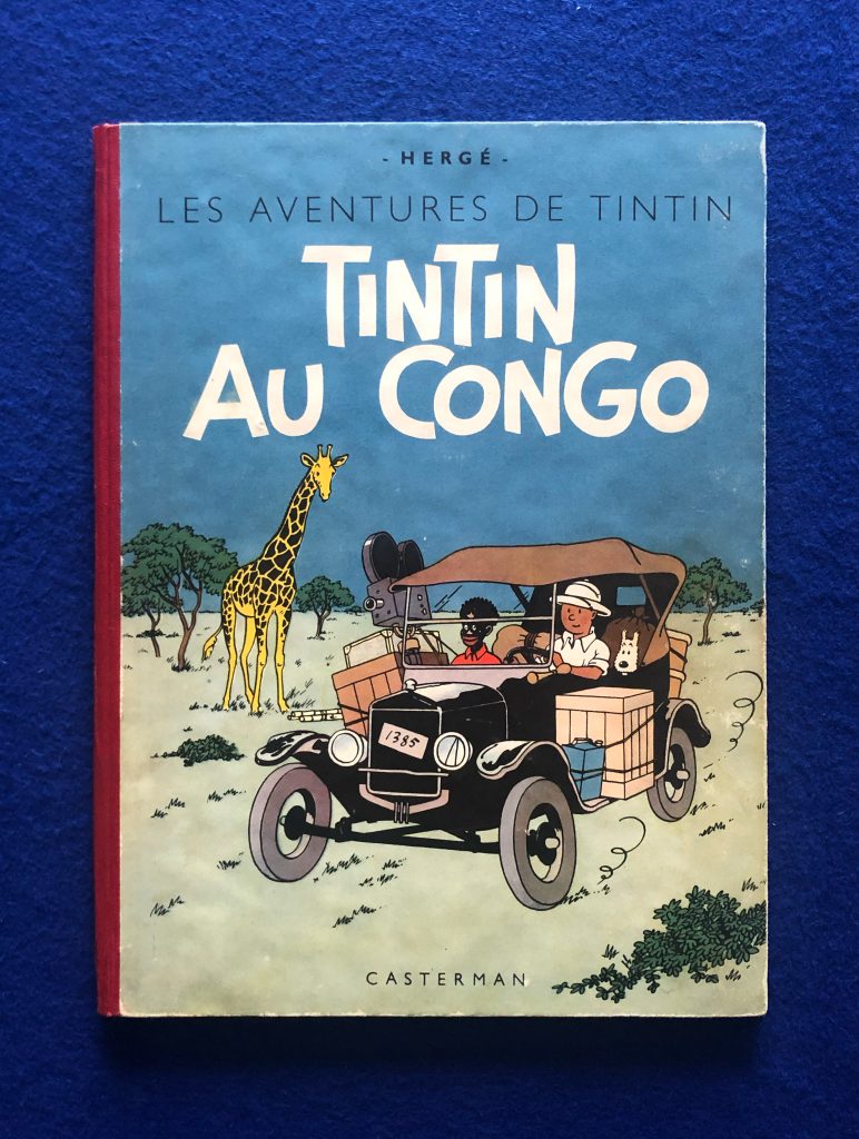 Edition Originale de Tintin au Congo de 1946, 4ème plat B1, Papier épais, dos Rouge, Pages de garde bleu foncé, Imprimé en Belgique. Proche neuf.